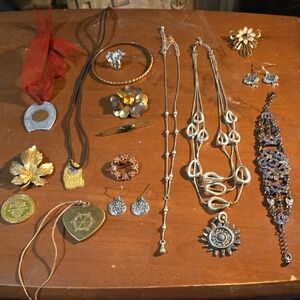 Estate jewelry.  See Photos 13A